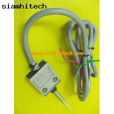 Limit Switch OMRON D4C-1350  สินค้ามือสอง